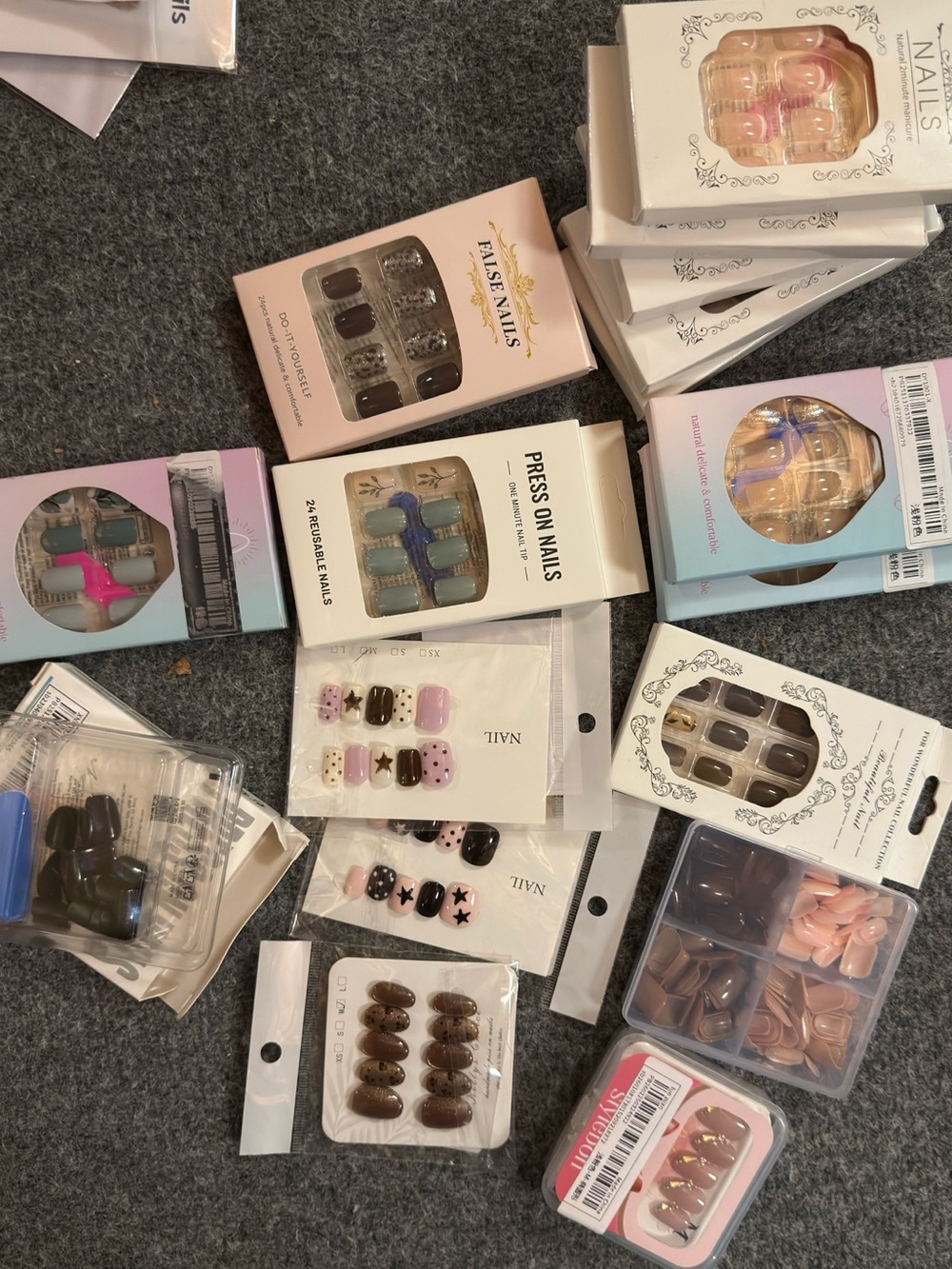 Bundle Lot 16 Press-On Nail Set Short Length 300+ Hombre French Glitter Stars